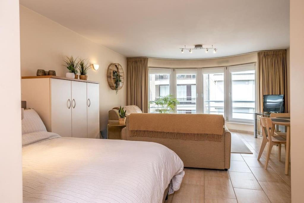 Top Studio Knokke Bij Zeedijk! Экстерьер фото